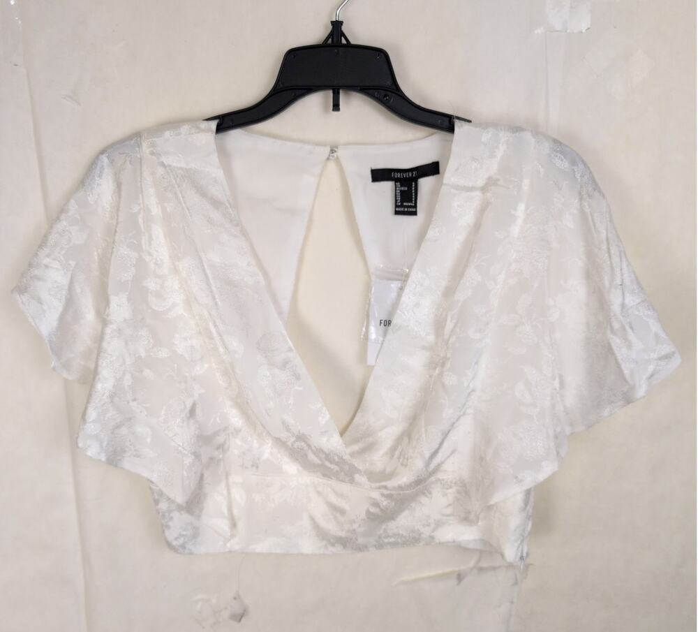 New Forever 21 white floral brocade open back top Size Sm  Edwardian Romantic